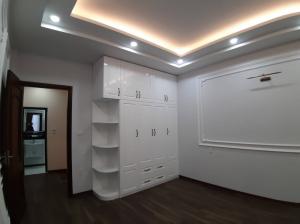 Bán nhà Làng Nha, DT 30m, hướng TB