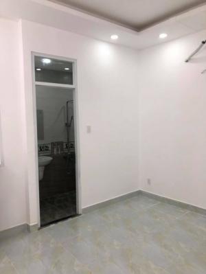 Bán nhà hẻm 2177 đường Huỳnh Tấn Phát, TT Nhà Bè, HCM. DT 4m x 12.5m, 3 lầu 4 PN