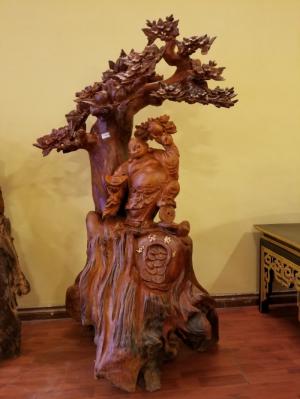 Di Lặc Hoan Hỷ Dưới Gốc Đào