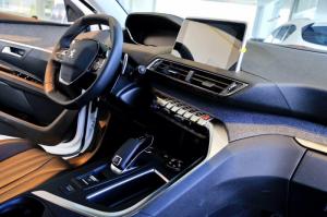 Xe 5008 Đen KTV 2019 tại Peugeot Lạng Sơn
