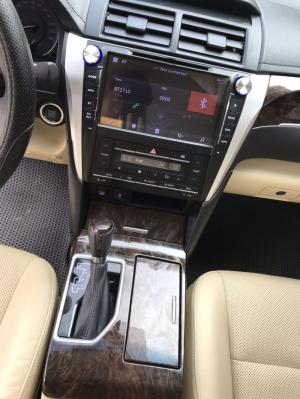 Bán Toyota Camry 2.0E màu đen VIP số tự động sản xuất 2017 biển Đồng Nai đi 16000km