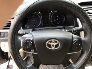Bán Toyota Camry 2.0E màu đen VIP số tự động sản xuất 2017 biển Đồng Nai đi 16000km
