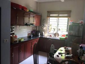 Bán Nhanh Nhà 3 Tầng Tại Thạch Bàn