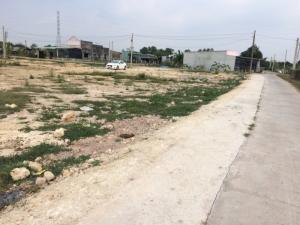 Nhà cần bán đất gấp. shr.