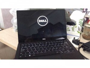 Laptop Dell XPS 13 9350