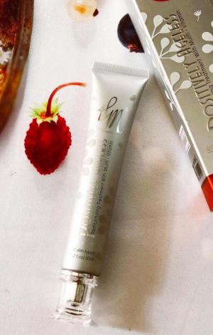 Kem dưỡng trắng da mặt tái sinh cao cấp Miracle Luminous