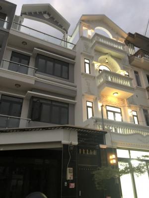 Bán nhà biệt thự 3 lầu DTXD 250m2, 4PN, đường nội bộ Huỳnh Tấn Phát, tặng nội thất