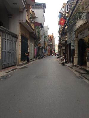 Bán nhà đẹp 50m 5 tầng, MT 4,5m phố víp Ngụy Như Kon Tum