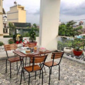 TPHCM -Thanh lý xả kho hơn 50 bộ bàn ghế cafe, bàn ghế quán ăn ngoài trời fansipan