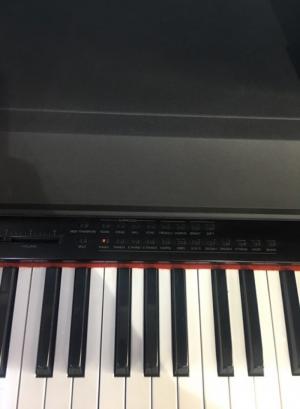 Piano Korg C-50