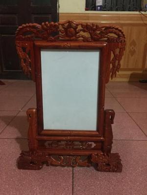 khung ảnh thờ trạm rồng
kích thước ảnh thờ: 20 x 30 cm
tổng kích thước: cao 49 cm, rộng 33 cm