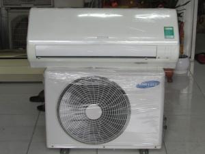 Nhanh tay máy lạnh 1,5HP giá chỉ 3,7 triệu còn rất cứng,bền,rẽ giảm thêm 5% khi mua 2 máy trở lên.