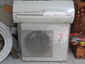 Máy lạnh 1,5HP đẹp,siêu bền giá chỉ 3,5 triệu còn giảm thêm 5% khi mua từ 2 máy trở lên.