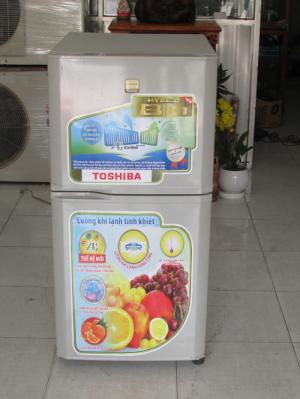 Tủ lạnh TOSHIBA 120 lít không đông tuyết giá rất sinh viên.