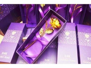 Quà tặng hoa hồng mạ vàng Full box