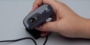 Logitech C270 webcam Livestream dễ dàng, chất lượng