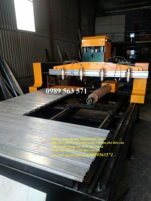 Máy đục tranh gỗ, máy đục tượng gỗ cnc