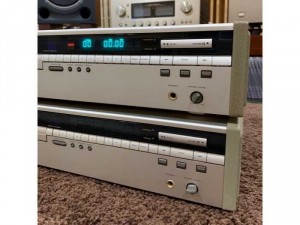 Đầu CD MARANTZ -72A Vàng