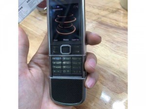 Cần bán nokia 8800 carbon 4g zin cty