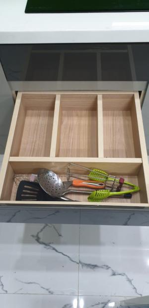Tủ bếp gỗ nhựa picomat tại nhà chú trương Á- quận 6