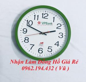 Nhận làm đồng hồ quảng cáo quà tặng giá siêu khuyến mãi