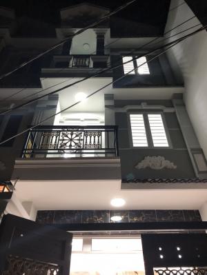 Bán nhà hẻm 1942 đường Huỳnh Tấn Phát, Nhà Bè, Tp.HCM. DT 4 x 16m, 3 lầu, sân thượng