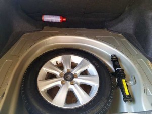 Cần bán 1 xe toyota Altis sx 2010 phiên bản 1.8 G..zin 95%..