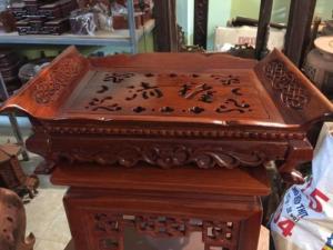 khay trà dạng tai cuốn gỗ hương