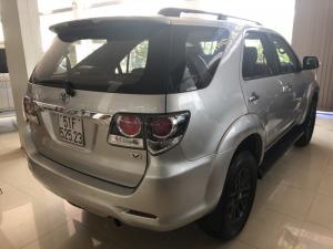 Fortuner 2015, số tự động, màu bạc, xe đẹp không lỗi