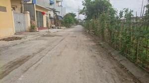 Đang cần bán gấp nhà hồ an trạch giải phóng ô tô đỗ của