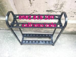 Giá để gậy golf để được 18 gậy màu đen