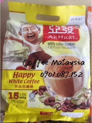 Ahhuat - Cà Phê Vui Vẻ Với Hạt Dẻ Cười