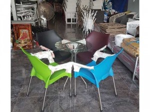 Ghế nhựa nữ hoàng cao cấp giá rẻ
