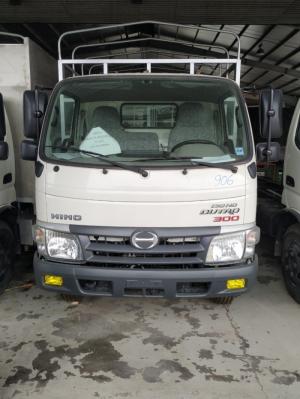 Xe tải Hino Dutro XZU 342L - 2018 (7,5t)