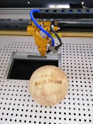 máy laser cắt khắc gỗ mini