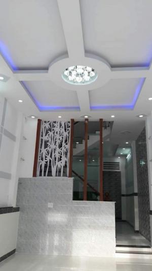 Bán nhà sổ hồng riêng đường TTH15, phường Tân THới Hiệp, Quận 12 đúc một trệt, hai lầu