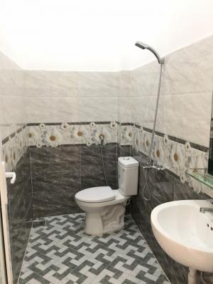 Chính chủ bán nhanh nhà 3 tầng đẹp mới 100% kiệt oto rộng 5m đường Nguyễn Phước Nguyên