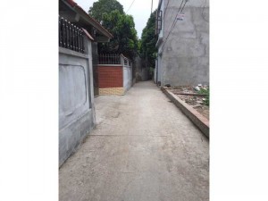 Bán đất thổ cư đường ô tô thôn Đồng Vân