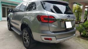 Cần bán Ford Everest Titanium đời 2016 - Xe gia đình