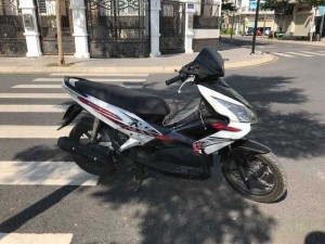 Xe Air Blade Honda chính hãng, trắng đỏ như hình