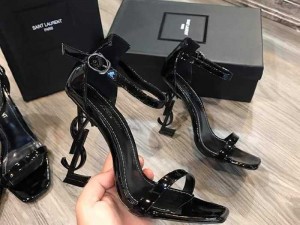 Sandal ysl
