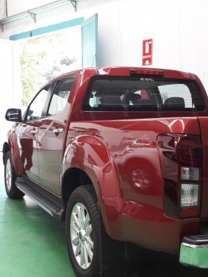ISUZU D-SQUARE BÌNH DƯƠNG
Địa chỉ: Số 5B/4A ĐLBD, Tổ 5B, KP. Bình Đức 2, P.Bình Hòa, TX. Thuận An, T.Bình Dương
Điện thoại: 0909 134 692 - 0931 92 09 92
Email: otoviet79@gmail.com