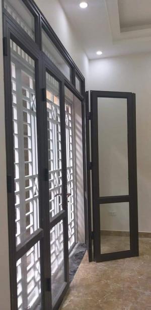 Nhà phố phân lô, lô góc Đội Cấn (thông Kim Mã Thượng) 38m2 4tầng mặt tiền 8m