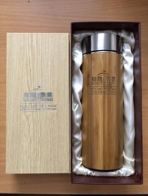 Bình giữ nhiệt tre