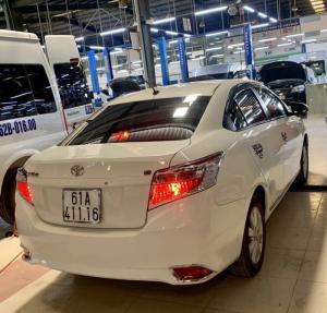 Cần bán Vios số sàn sx2017