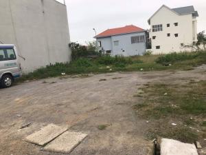 Chính chủ cần bán nhanh lô đất đẹp ngay trung tâm tp Đồng Hới tiện kinh doanh buôn bán