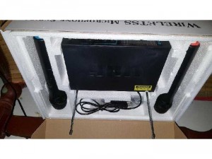 Micro không dây sonys-338 chồng ù