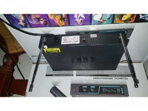 Micro không dây sonys-338 chồng ù