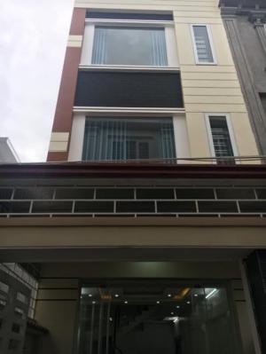 Bán nhà 3 tầng độc lập oto đỗ cửa trong Ngõ Kiều Sơn