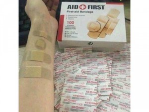 Băng Dán 100 miếng